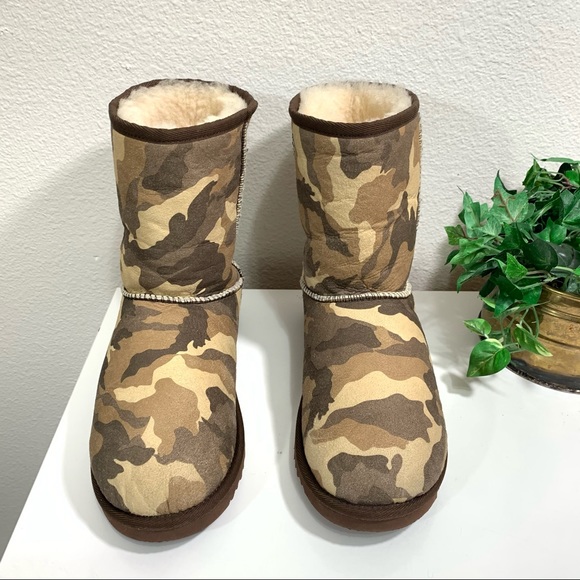 UGG Shoes - UGG RARE GREEN CAMO CLASSIC SHORT BOOTS SHEEPSKIN